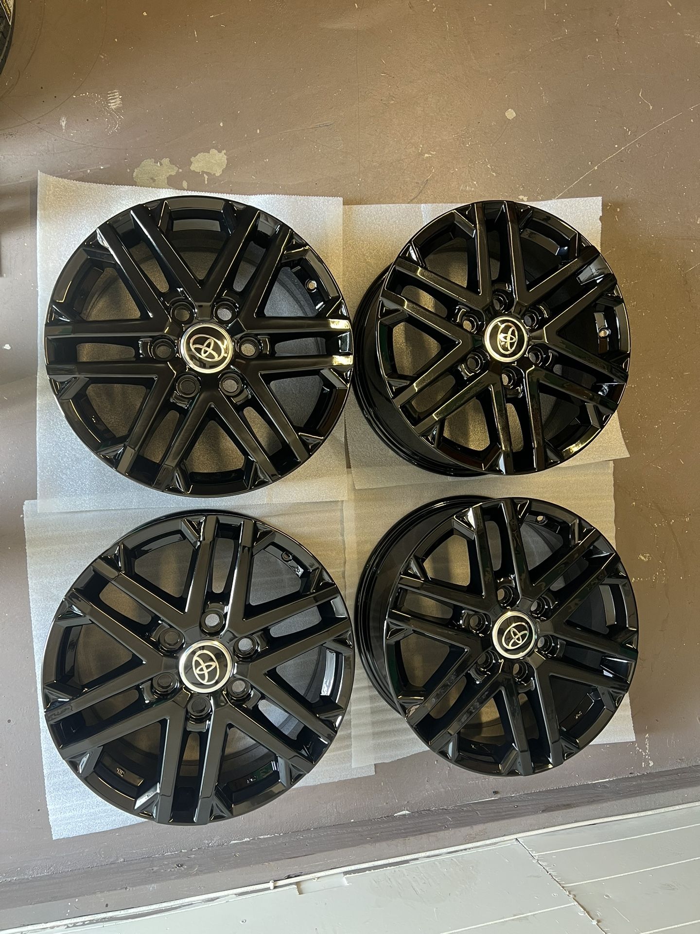 Toyota Tundra Rims 18” OEM Factory Wheels Rines New Gloss Black Powder Coated ( Exchange Available )( Cambio Disponible ) Fits 2022-2026 Tundra