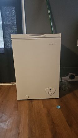 Deep Freezer 3.5 Cu.ft