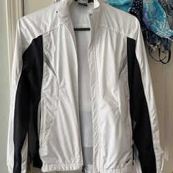 Women’s NIKE windbreaker