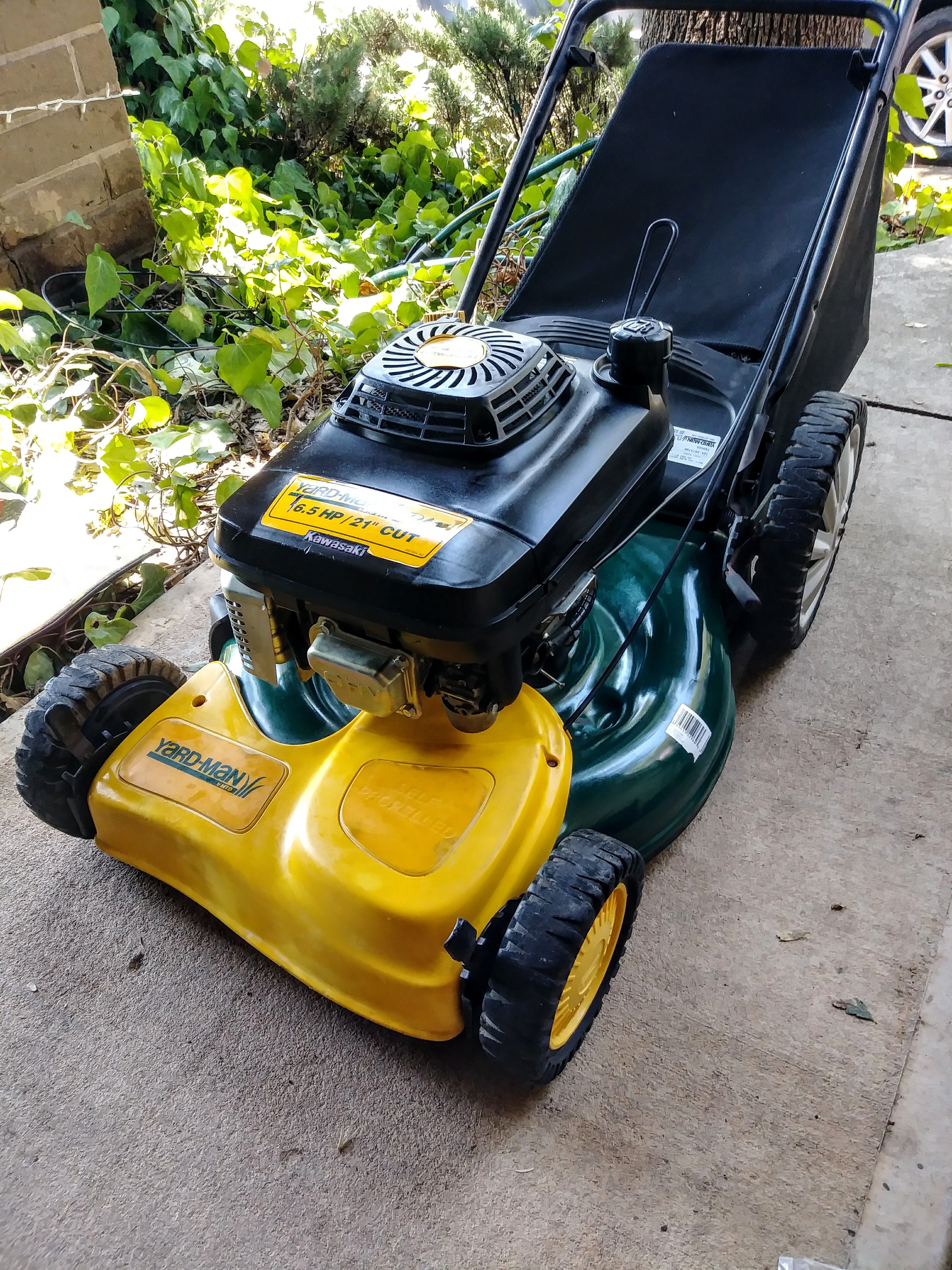 Lawn Mower YardMan 6.5 Hp Kawasaki, 21 inch Mulcher