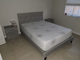Bedroom Set - Juego de cuarto