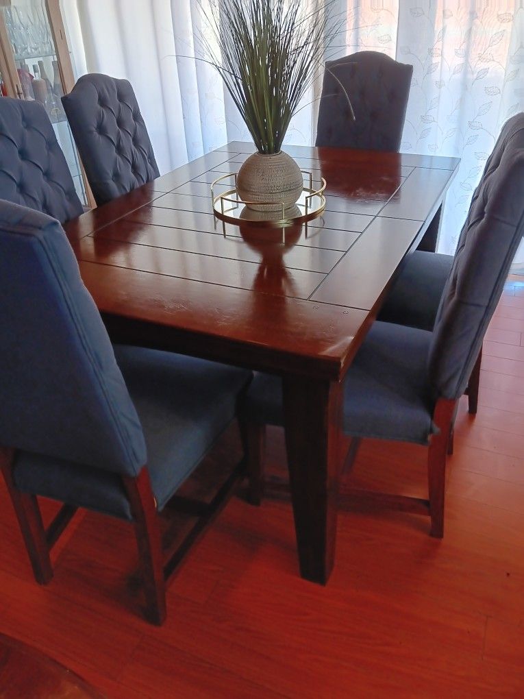 comedor con 6 sillas