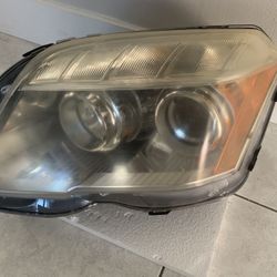 Headlight (Left) - 2010-2012 Mercedes-Benz GLK-350