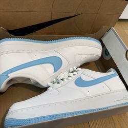 Nike Air Force 1 Low '07  White Aquarius Blue Size 10.5  NEW 