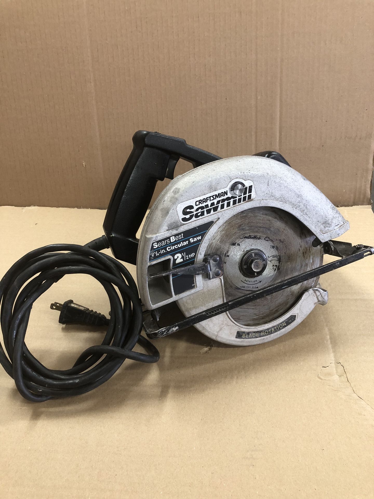 Circular Saw 7 1/2”
