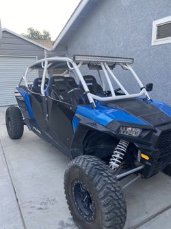 2016 Polaris XP4
