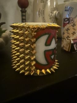 Studded Designer Candle 3x3in