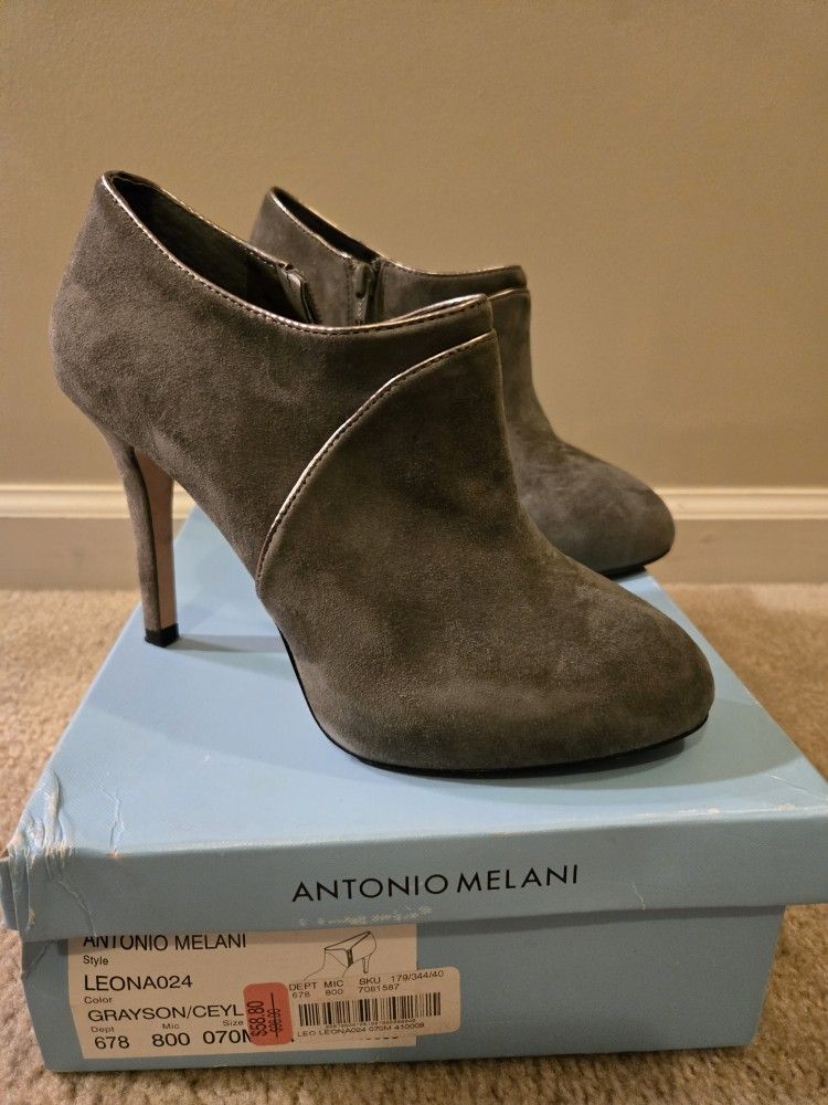 $10 Women's Shoes