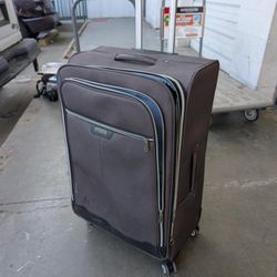 Samsonite Suitcase 