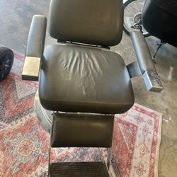 Barber/ Salon Chair