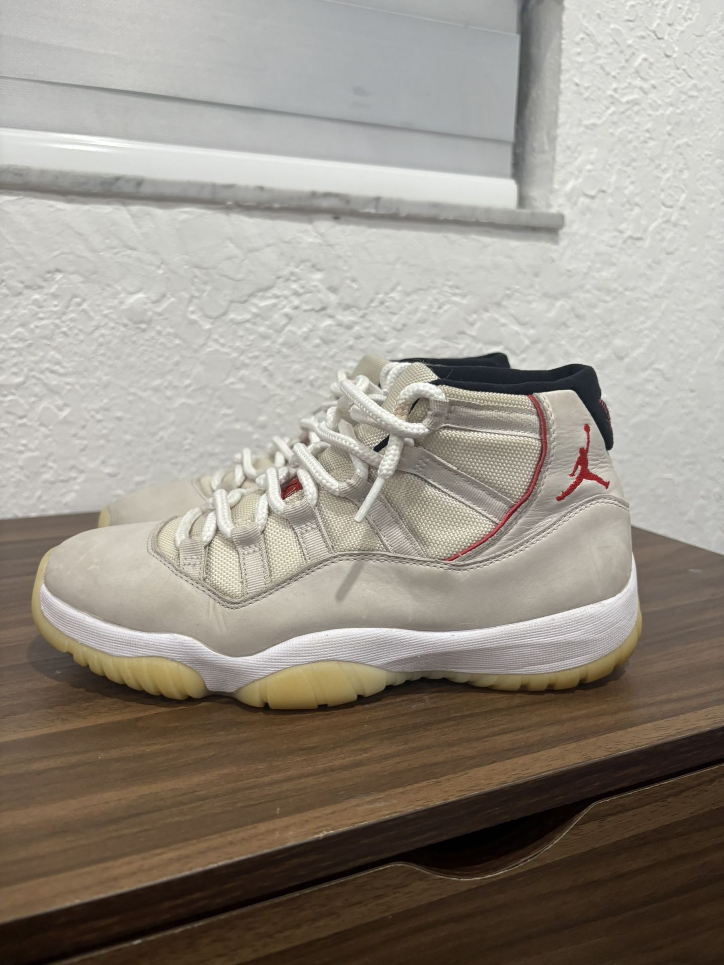 jordan 11 platinum