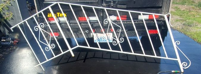 2 guard rails