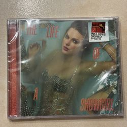 Taylor Swift The Life of a Showgirl CD + Hand Signed Photo 4