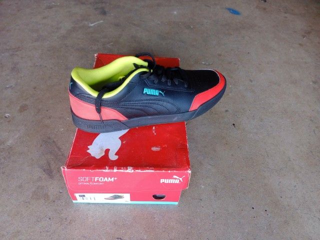 Semi-new Puma Sneakers
