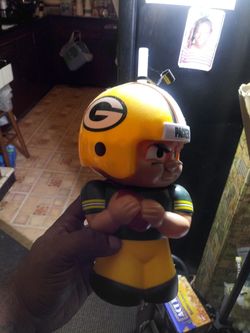 Packer cup with straw