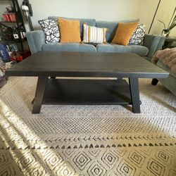 Matching side and coffee table 