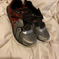 Sketchers sport lights (light up)