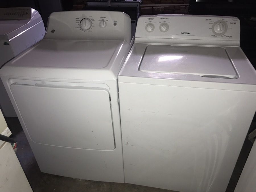 Washer dryer set