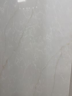 W056 Quartz