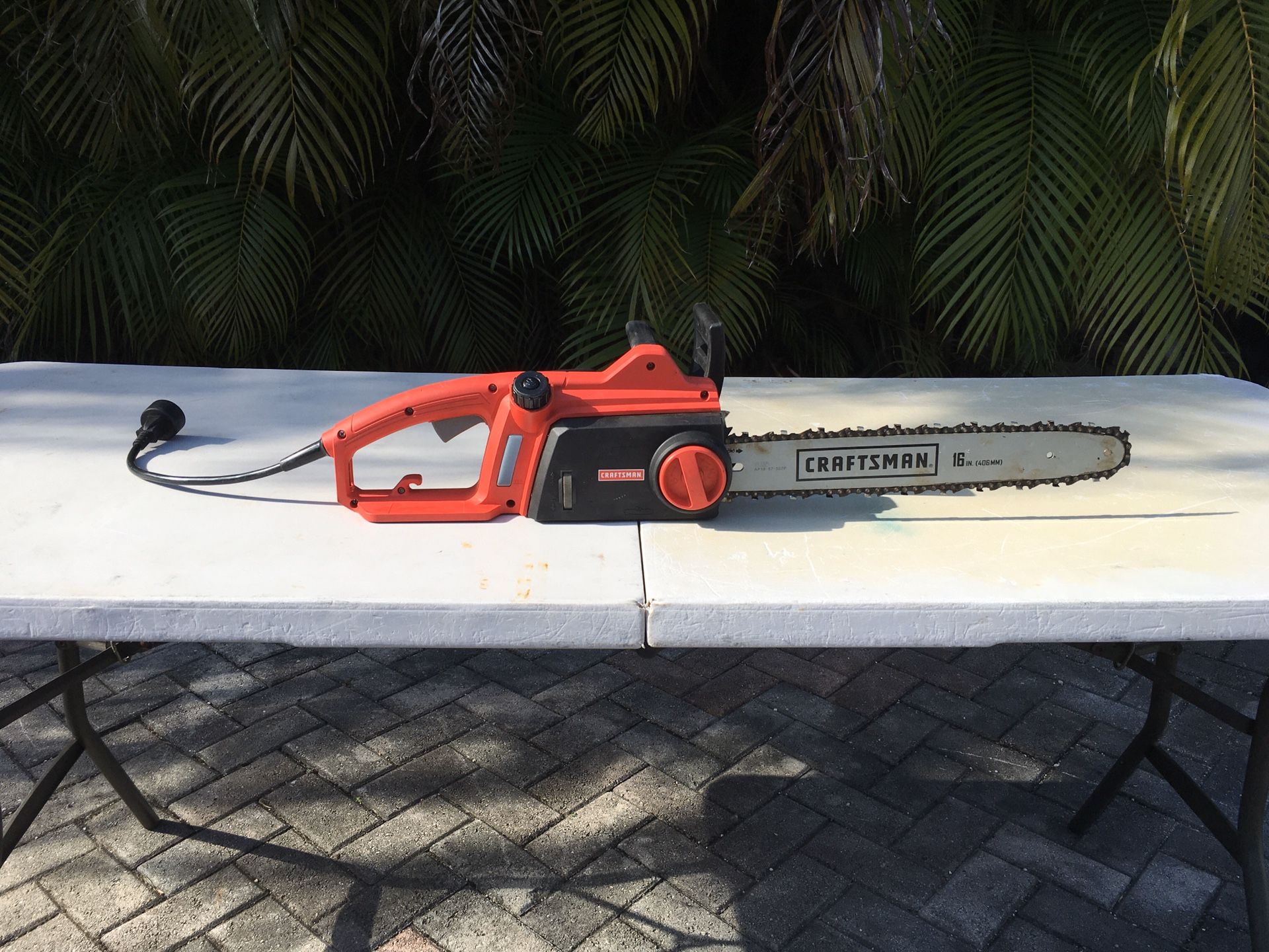 CRAFTSMAN 16” ELECTRIC CHAINSAW for Sale in Fort Lauderdale, FL OfferUp