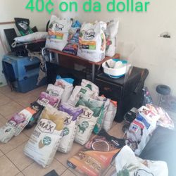 10lb 20lb And 30lb Bags Of Dog And Cat Food