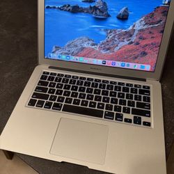 Apple MacBook Air 13 Inch