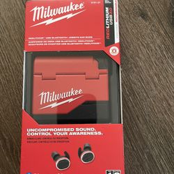 Milwaukee Jobsite Earbuds  