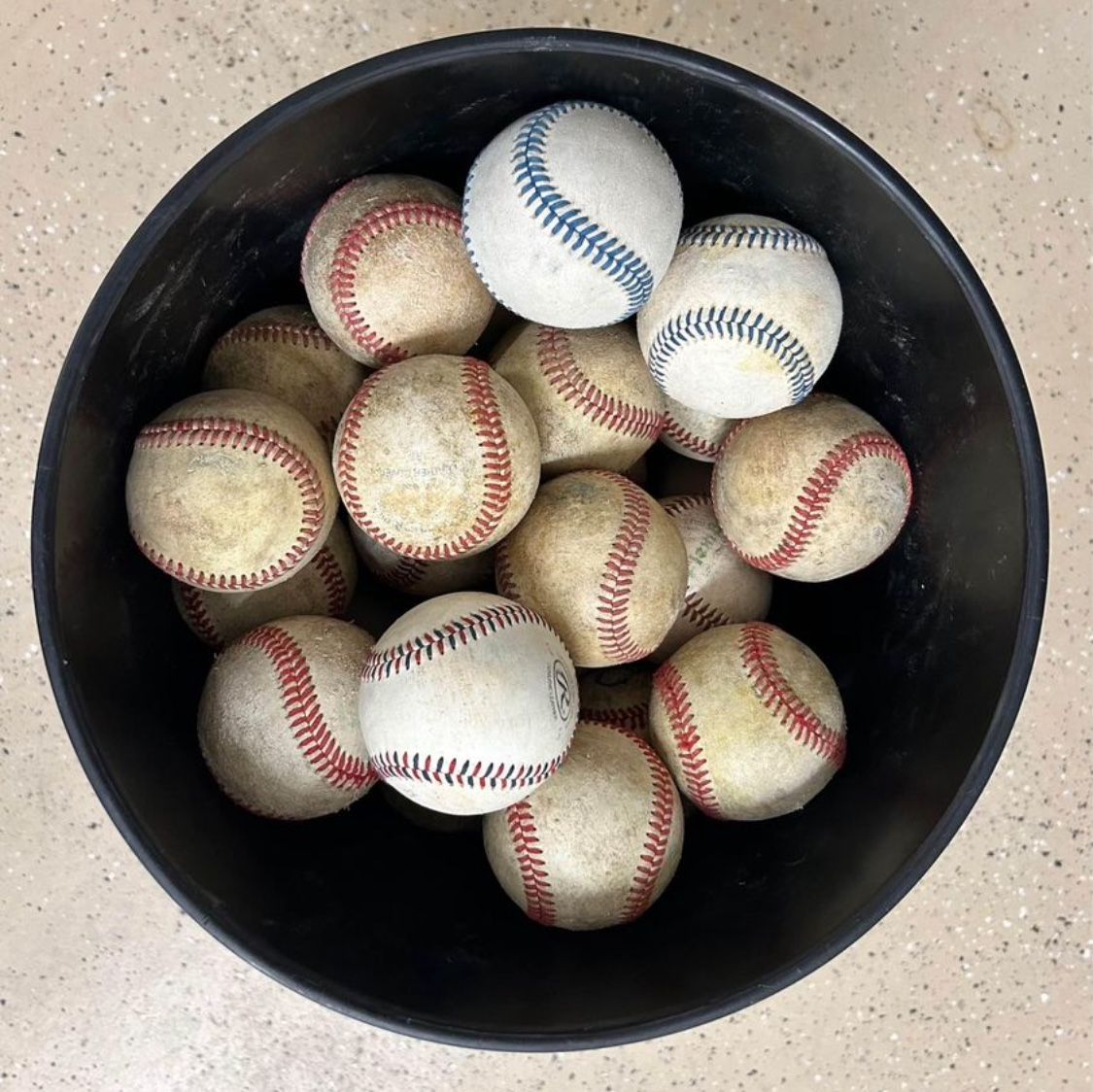 Baseballs βΎοΈ βΎοΈ βΎοΈ