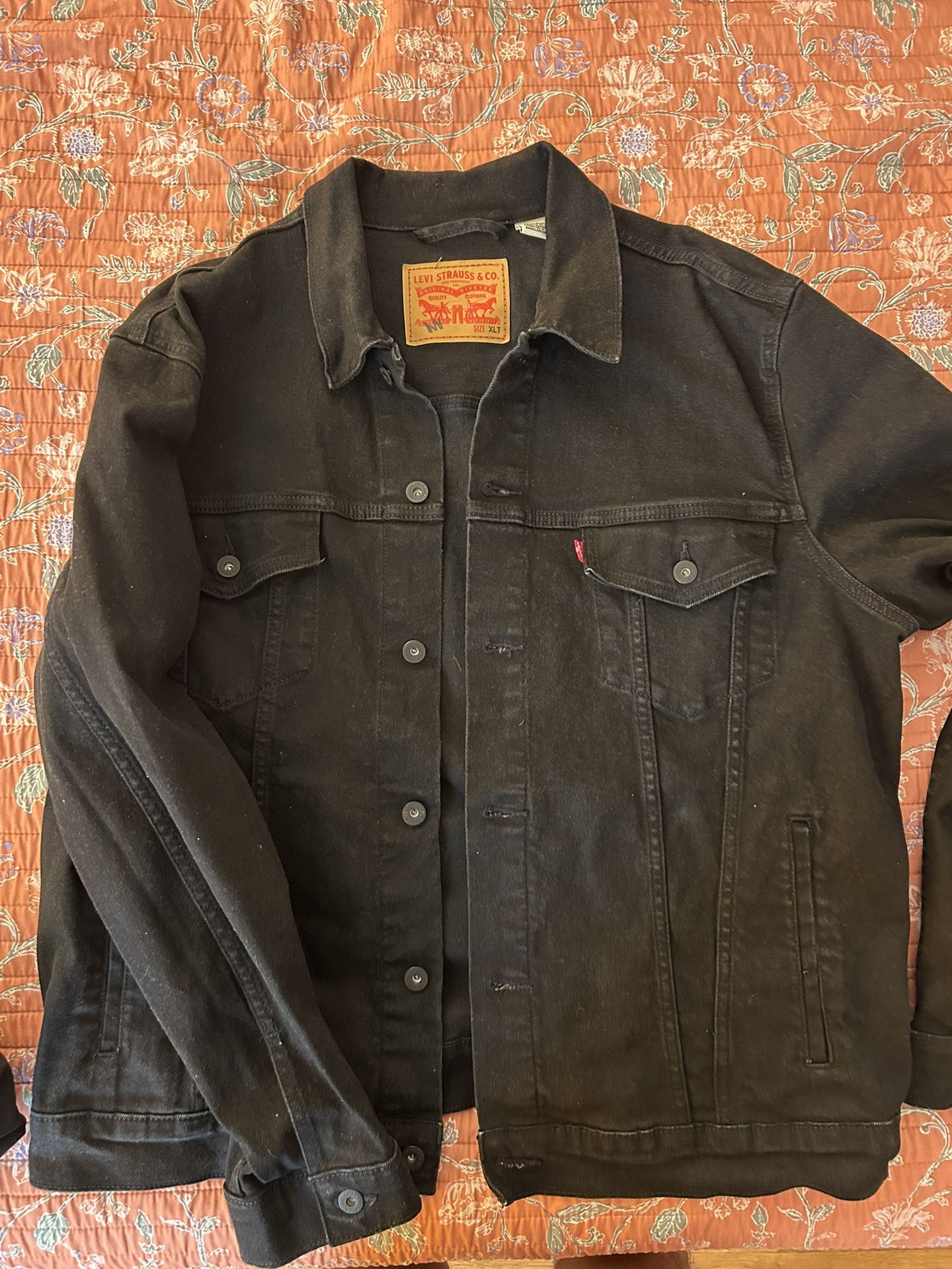 Levi Black Jacket XL T