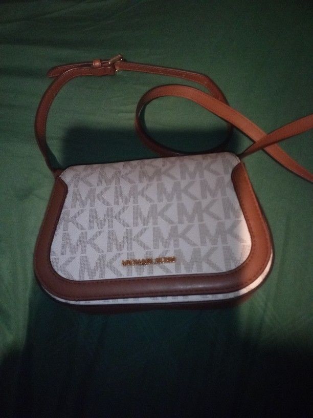 Michael Kors Crossbody