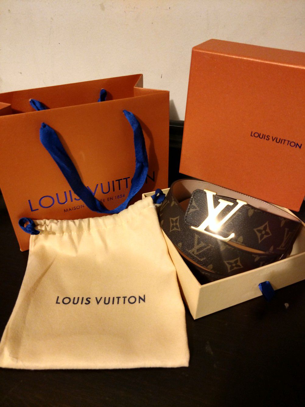 Louis Vuitton Belt Designer M9608 Euro 105/42 LV Monogram for Sale in  Lynwood, CA - OfferUp
