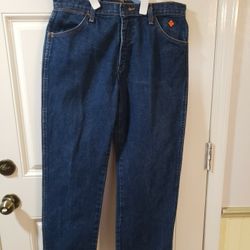 Wrangler FR Jeans 32/30 Like New 