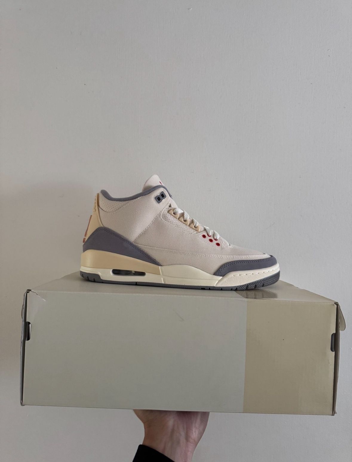Jordan 3 Retro (Muslin)