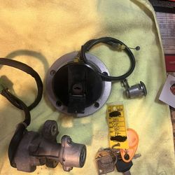 SVF650 Lock set 2013 Suzuki 37000.17850