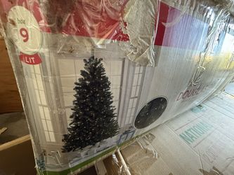 7 1/2 Pre Lit Artificial Tree