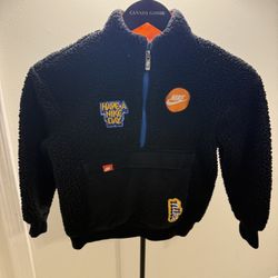 Nike Sherpa Pullover Sweater Boy Size 5-6 Year Old 