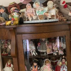 Large Lot Of Vintage Madame Alexander Dolls