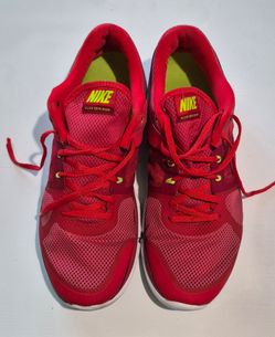 NIKE Flex 2014 Run Red