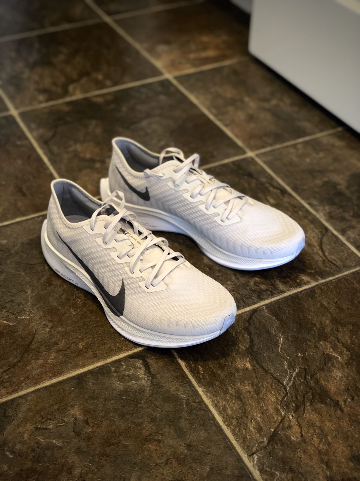 Nike Zoom Pegasus Turbo 2 running shoes, size 11