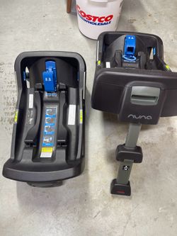 NUNA car seat base - Two available
