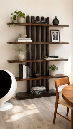 Adriana Hoyos Designer Bookcase / Étagère - $7000 New