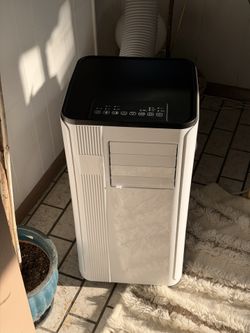 Portable air Conditioner - PQH - 10000BTU Like new