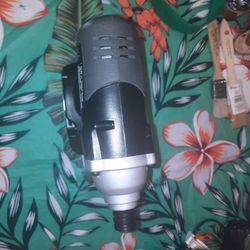 Craftsman 19.2 Volt Impact Driver, Fast Charger, 3/8 Drill & Mini Charger In Modified Case, And Light. 