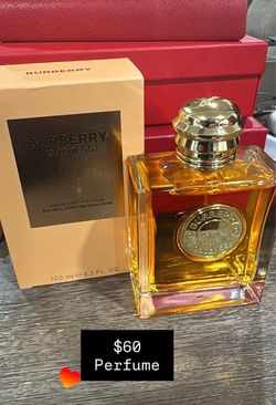Burberry perfume woman