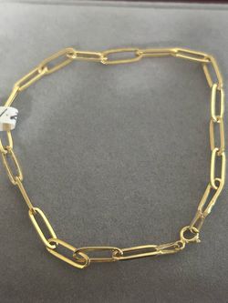 Subject: 18K Gold Big Link Paperclip Bracelet – 7.5” ✨