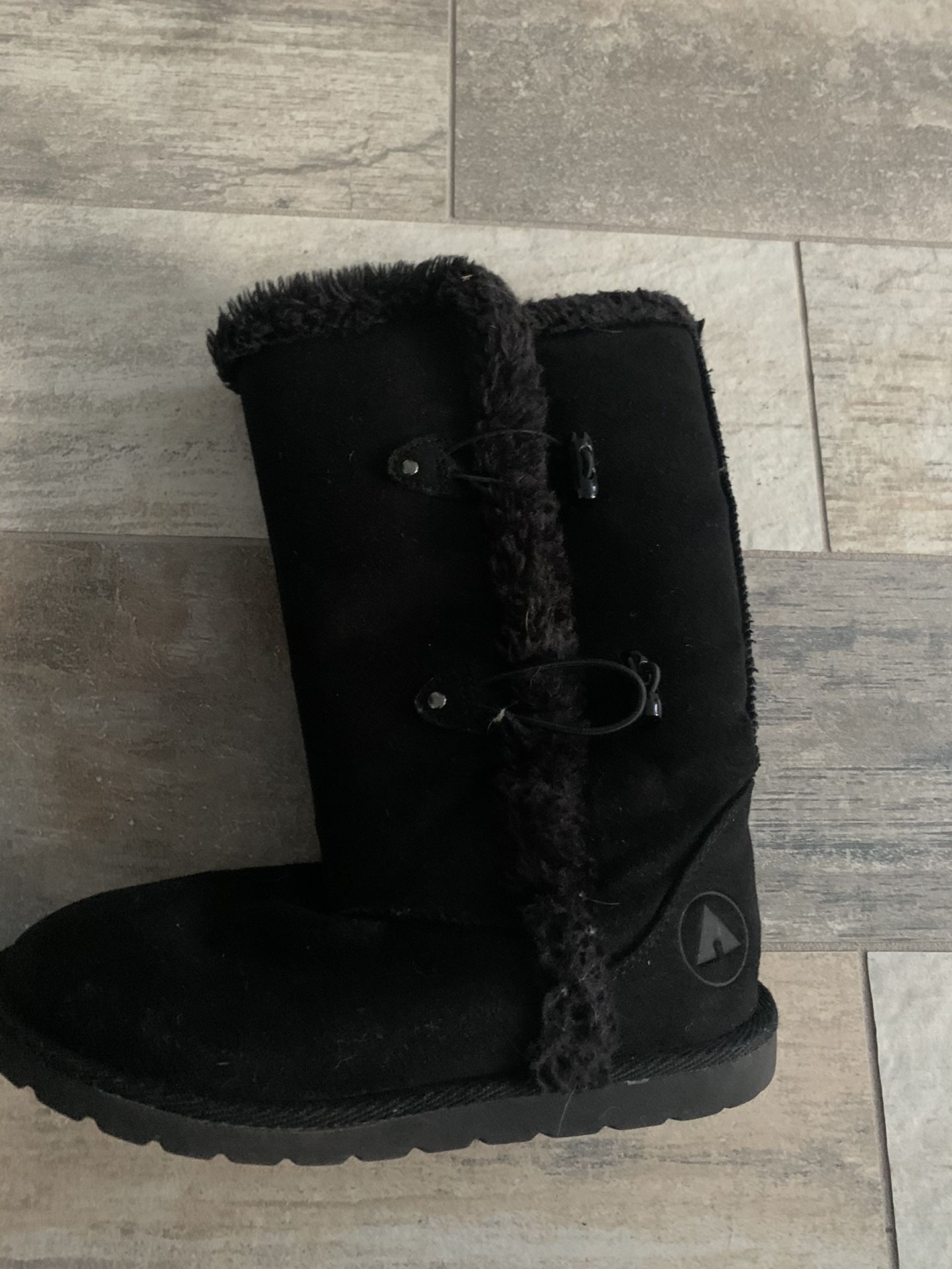 Girls Boots