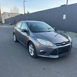 FORD FOCUS SE 2014