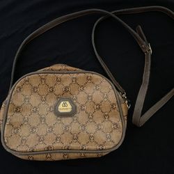 Vintage Morabito Paris Leather Shoulder Bag – Zipper & Strap