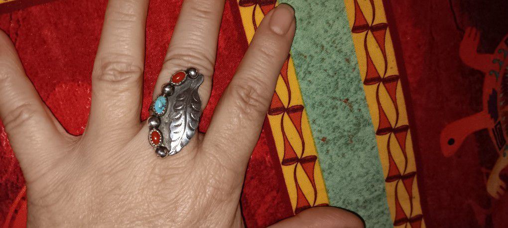 Navajo Sterling Silver Ring - Turquoise 