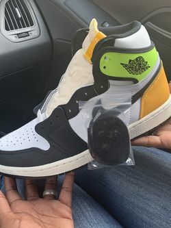 Jordan 1 Volt Gold